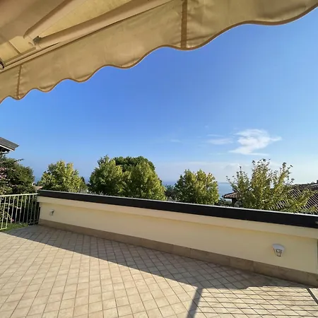Gardoncino Villa *
