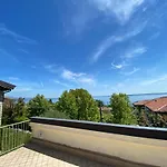 Gardoncino Villa *